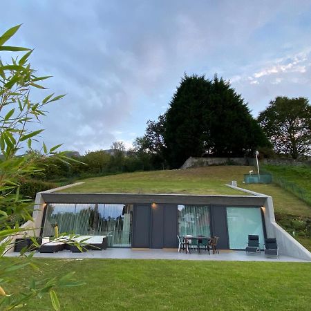 La Casa De Hierba - Casa De Campo De Diseno Con Jardin Y Wifi Cerca De Las Playas De Llanes Kültér fotó